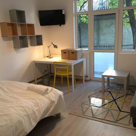 Relaxing Apartment And Great Location 布加勒斯特 外观 照片