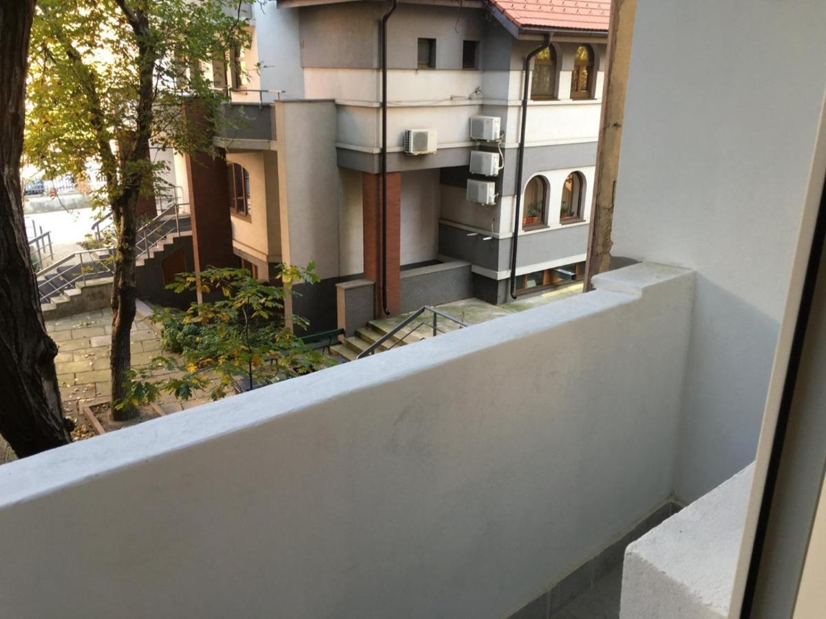 Relaxing Apartment And Great Location 布加勒斯特 外观 照片